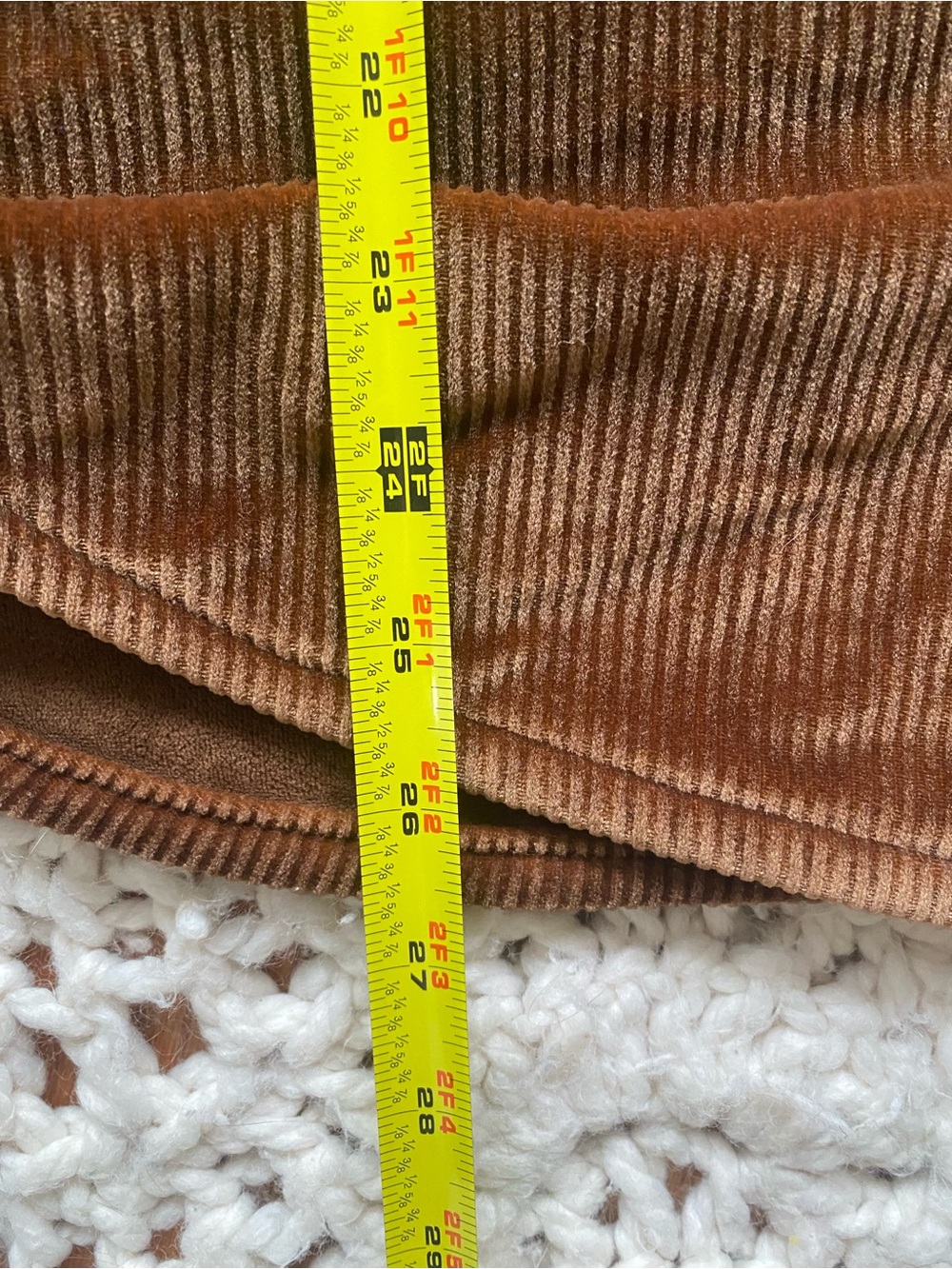 ALO Yoga Mountainside Velour Shacket in Cinnamon Brown - Picture 12 of 14